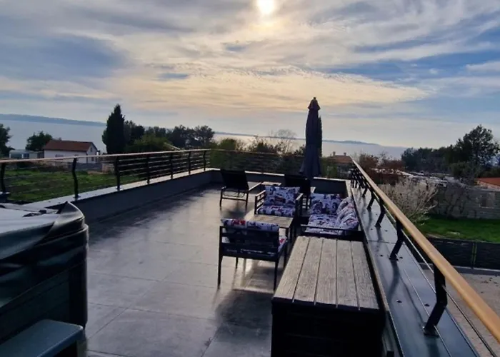 빌라 Nina By Guide